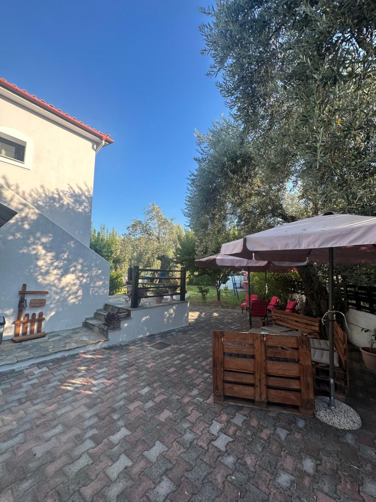 Serenity Studios Kala Nera Exterior photo
